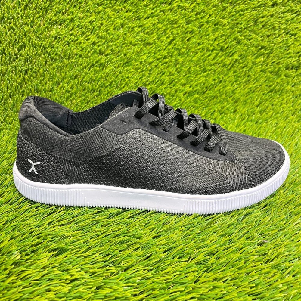 Flux Adapt Trainer Black White Mens Size 9 Womens Size 10 Barefoot Running Shoes